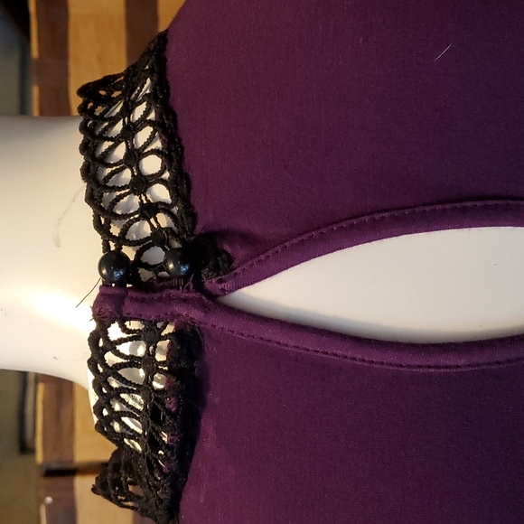 Venus Purple lace top - Picture 7 of 11